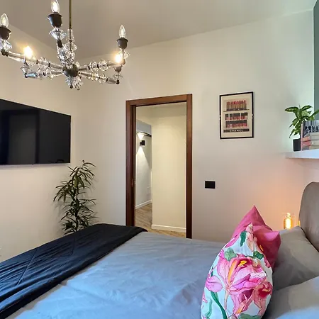 Da Vittoria-lovely With A View, Near The Arena *